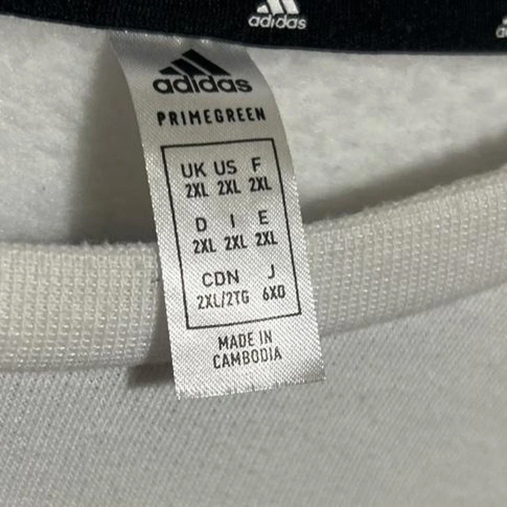 adidas Essentials 3-Stripes Crewneck Sweatshirt - XXL